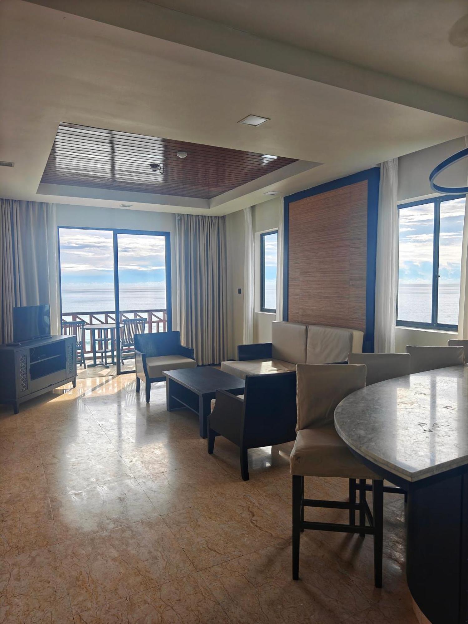 Sabah Beach Villas&Suites Kota Kinabalu Exterior foto