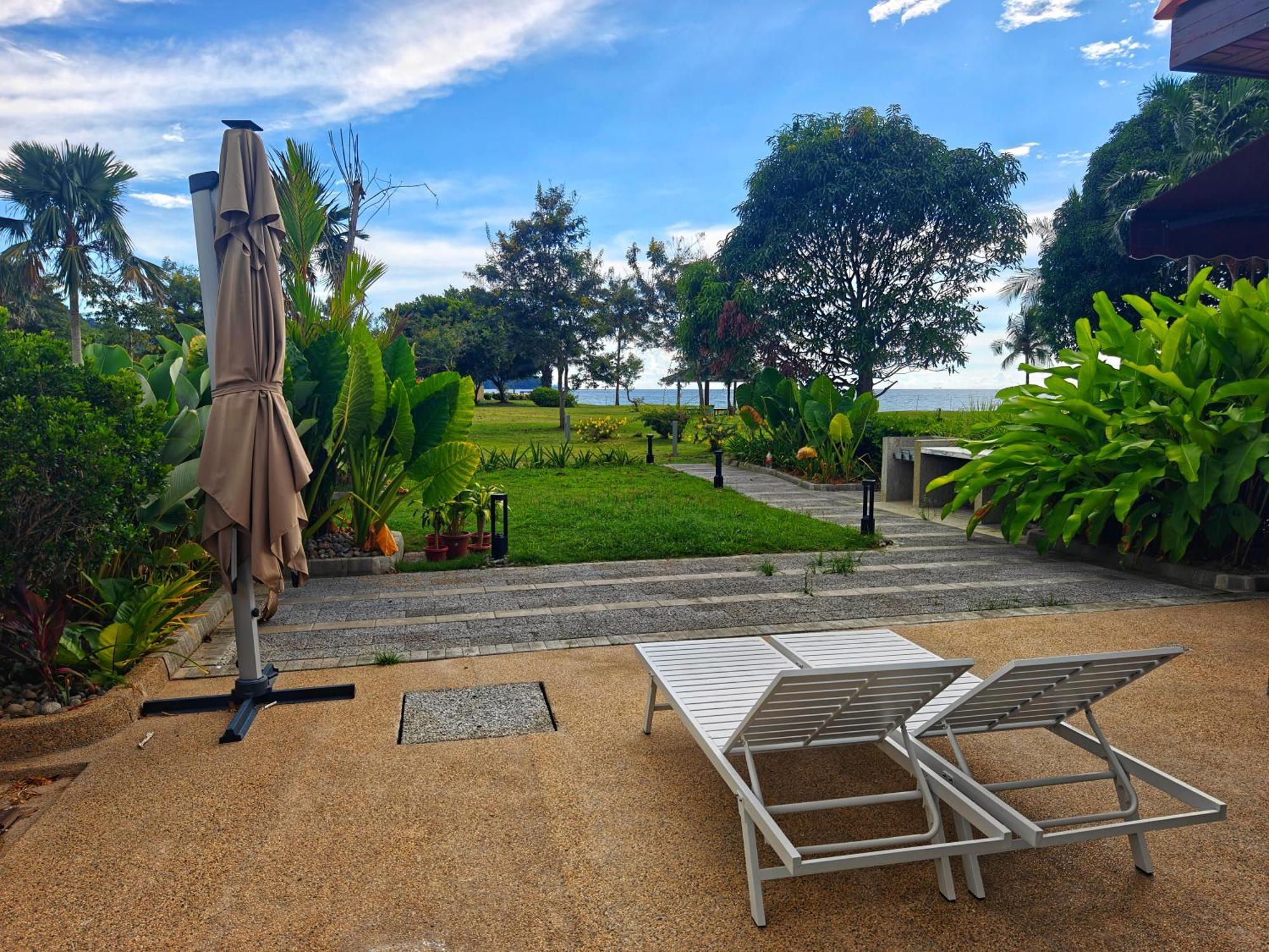 Sabah Beach Villas&Suites Kota Kinabalu Exterior foto