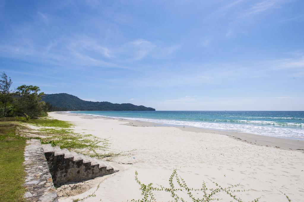 Sabah Beach Villas&Suites Kota Kinabalu Exterior foto